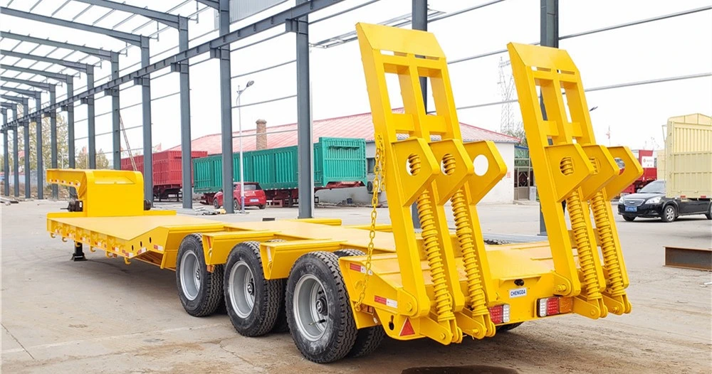 Heavy Duty 3axles Excavator Transport Gooseneck Lowboy Low Loader Bed Lowbed Semi Truck Trailer